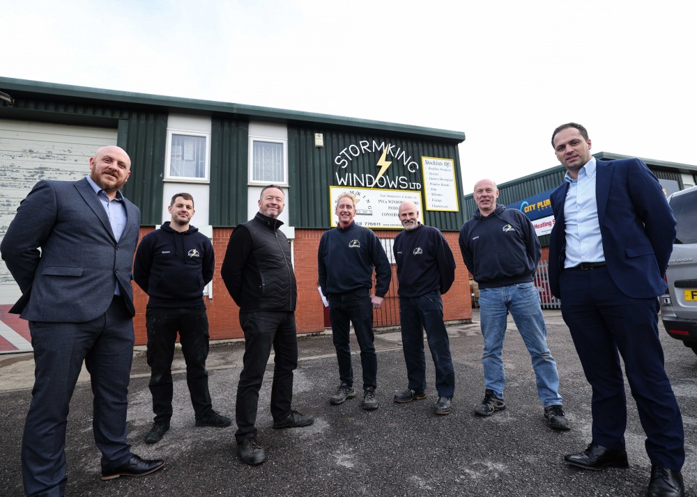Azets advises the shareholders of Stormking Windows